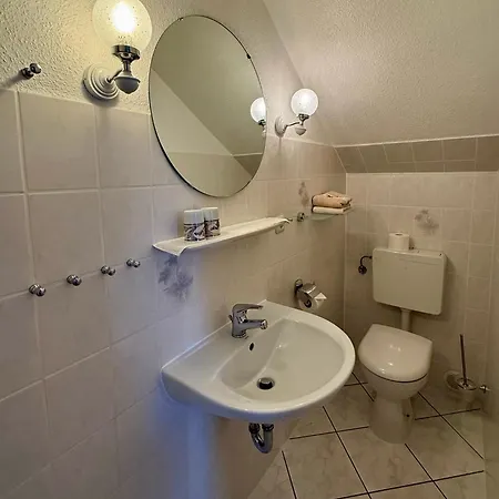 Hansen Auf 3* 페마른